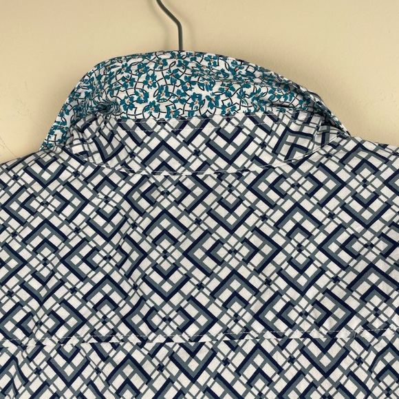ROBERT GRAHAM Hatfield Geometric Print Button Down shirt Untucked size XL LIGHT - Picture 10 of 11